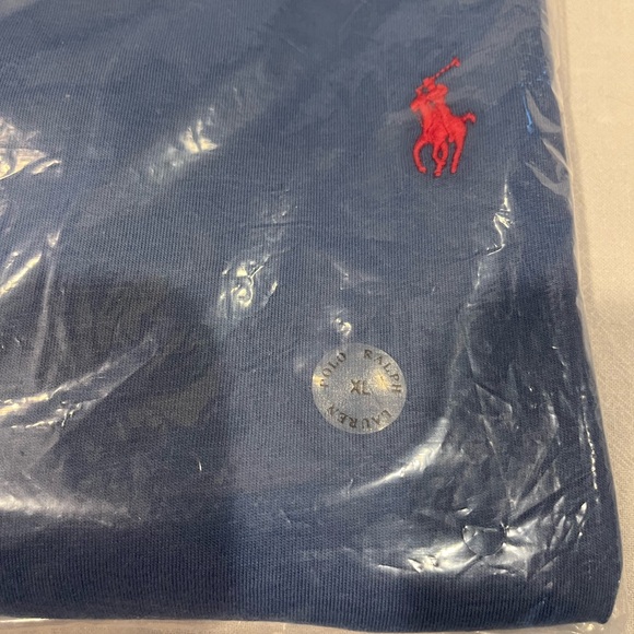 Ralph Lauren Classic Fit Tshirt - Picture 5 of 7